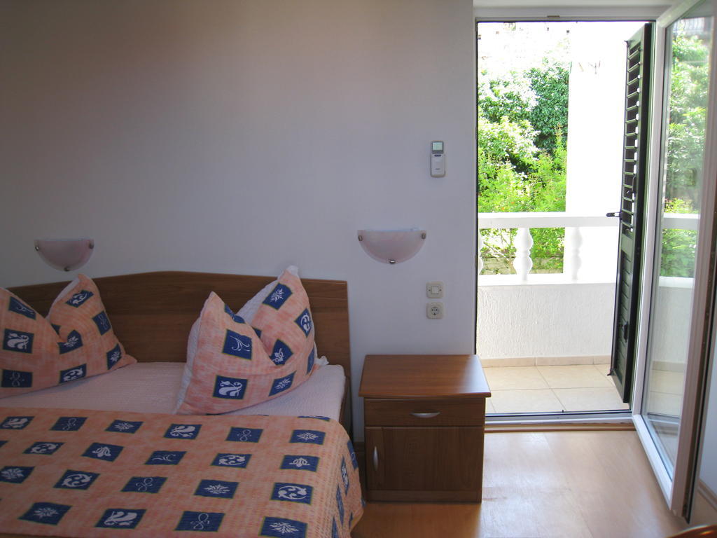 Bed & Breakfast Dionis Vis Szoba fotó